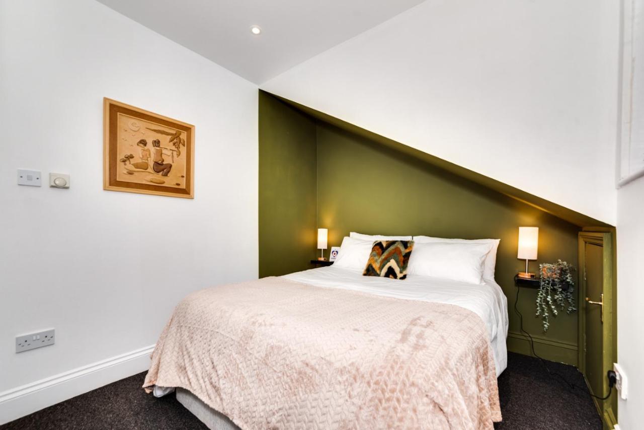 Appartement The Penthouse 3 Minutes To The Beach, Super Comfy Beds, Part Of Burlington-escapes *