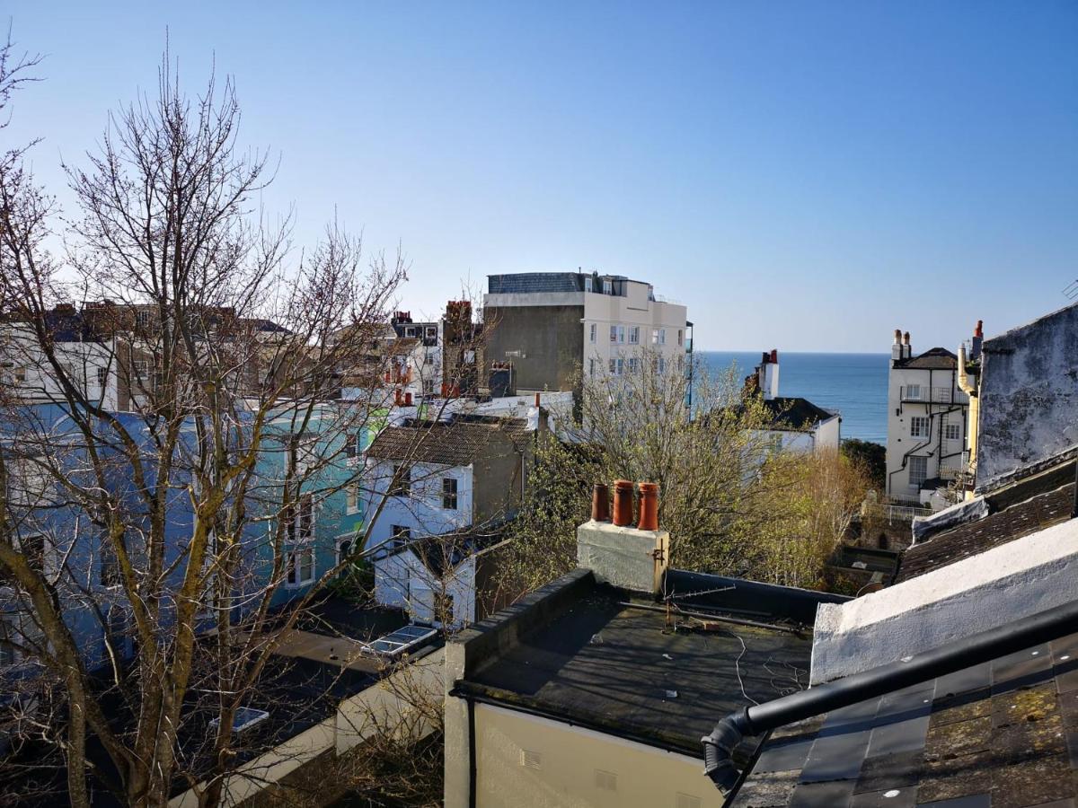 The Penthouse 3 Minutes To The Beach, Super Comfy Beds, Part Of Burlington-escapes Appartement *